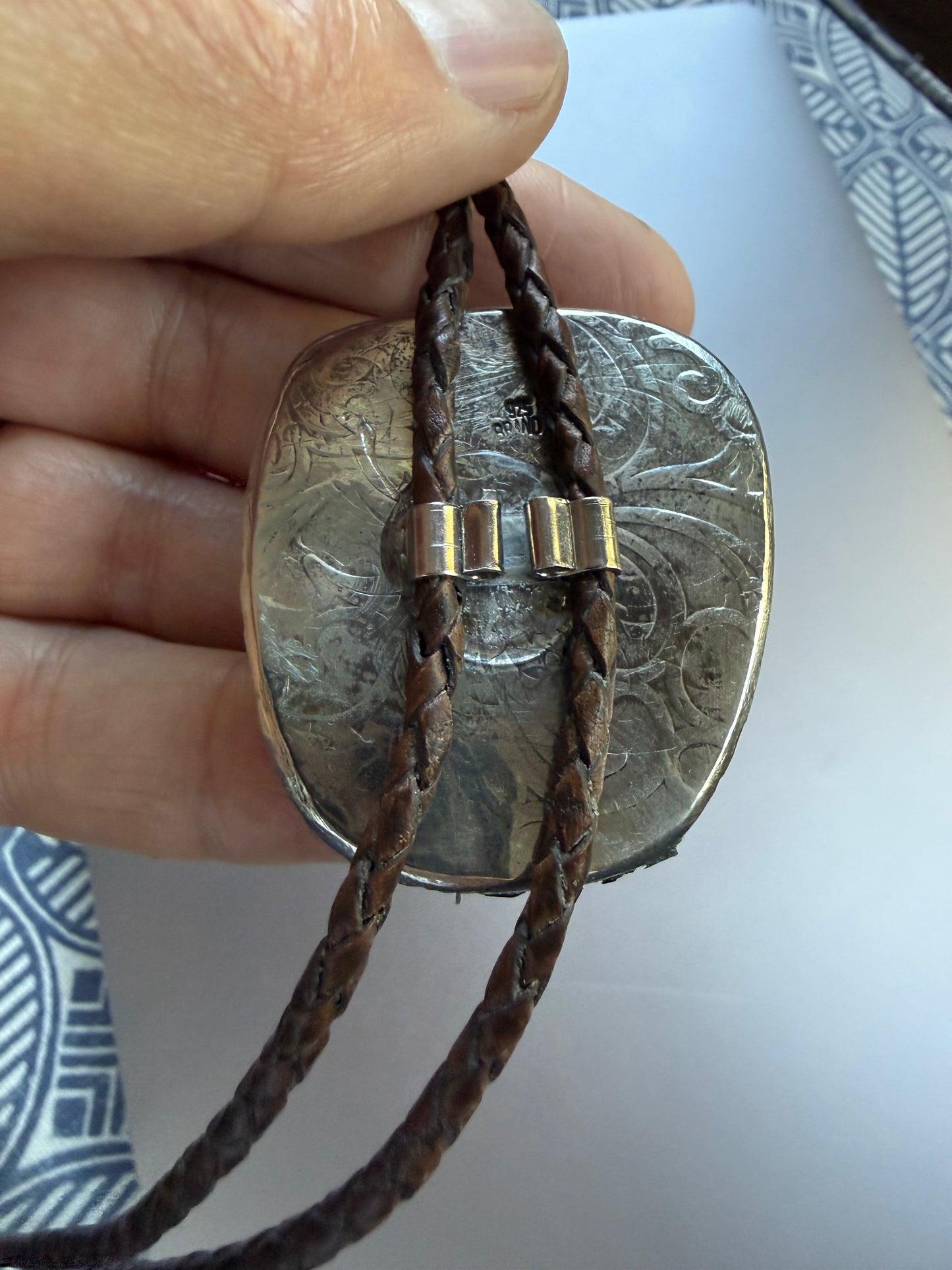 Gemfield Chalcedony bolo tie in silver