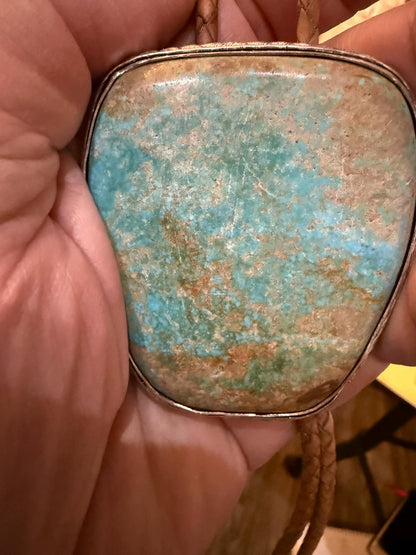 Kingman turquoise bolo