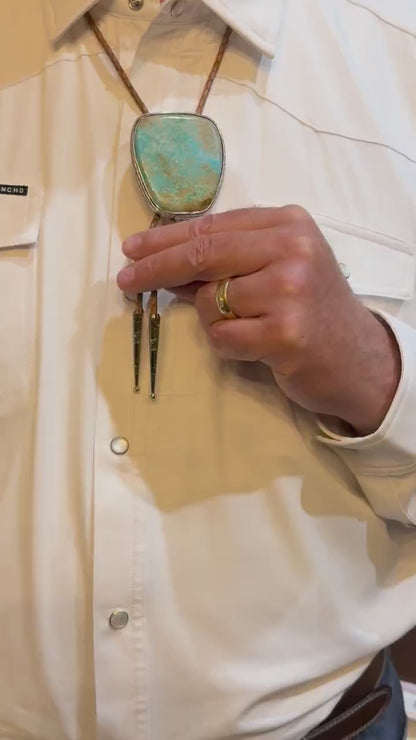 Kingman turquoise bolo